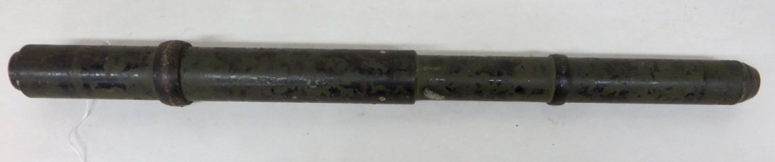WWII telescope dated 1944 #37672 - signed Bell & Howell: WWII telescope dated 1944 #37672 - signed Bell & Howell co. Provenance: From a private Yorktown NY collector.