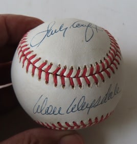 An authentic autographed baseball signed by Sandy Koufax and Don Drysdale. The baseball stamped