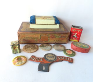 Grouping of advertising articles including a "THE PURE OIL COMPANY" license plate topper circa