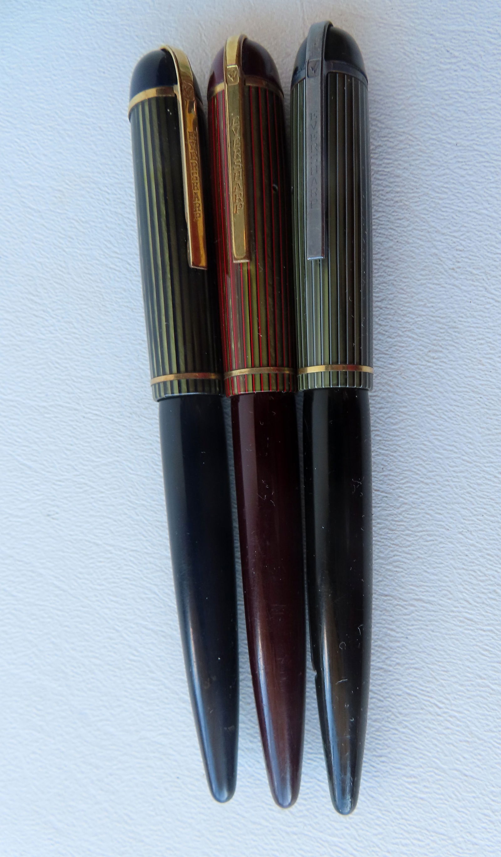 Three Eversharp Skyline pens, 2 fountain pens and 1 lead pen, all in good condition. Note - These (1 of 8)