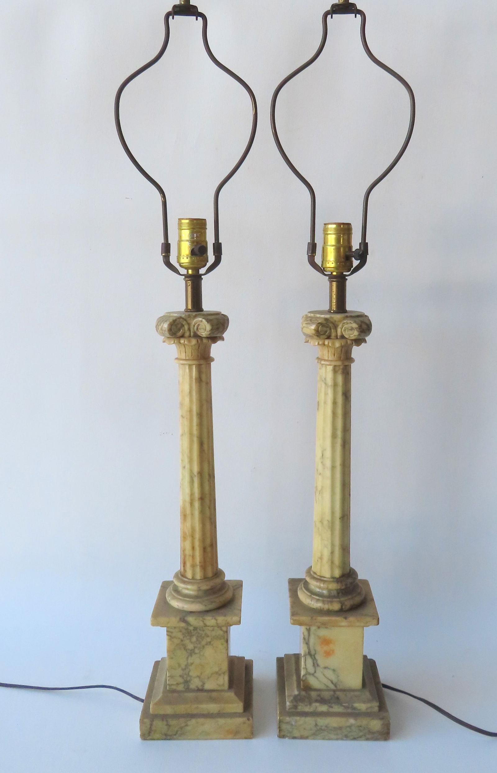 A pair of very fine architectural marble table lamps having Ionic fluted columns mounted on a (1 of 11)