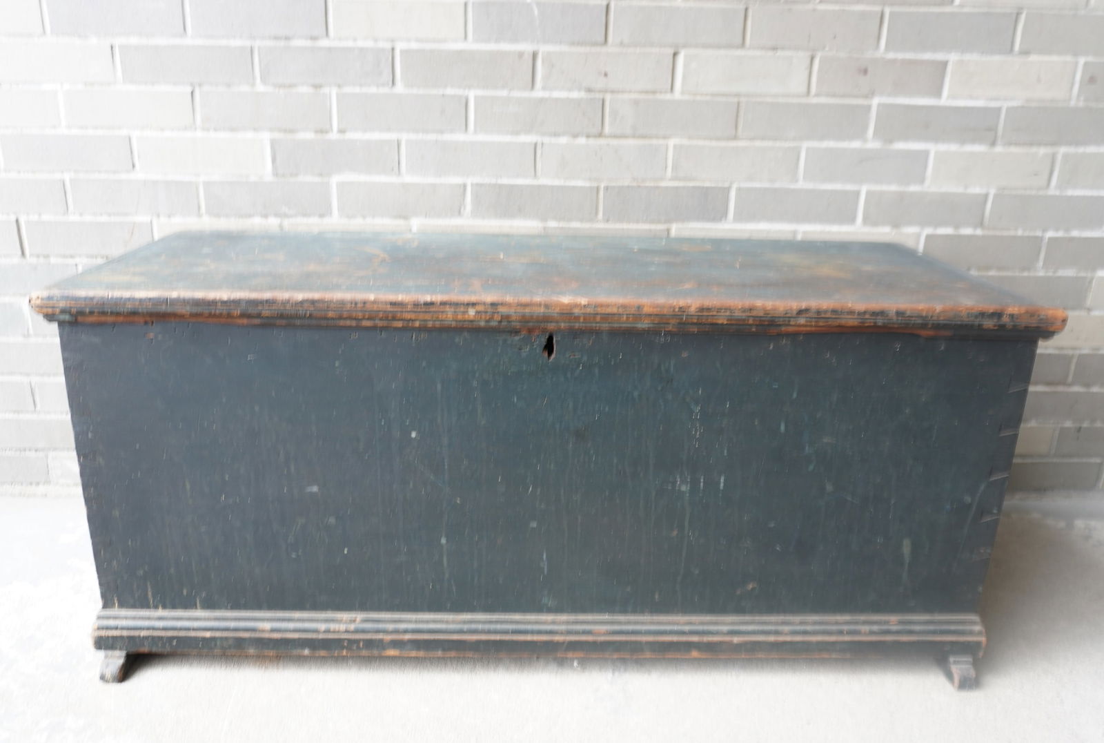 A Hudson Valley shoe-foot blanket box in original blue paint, interior till, molded edge to lid and (1 of 15)