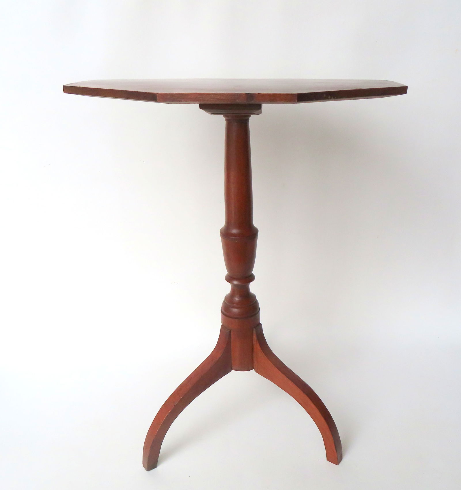 A good birch Hepplewhite rigid top candle stand with octagonal shaped top attached to urn shaped (1 of 7)