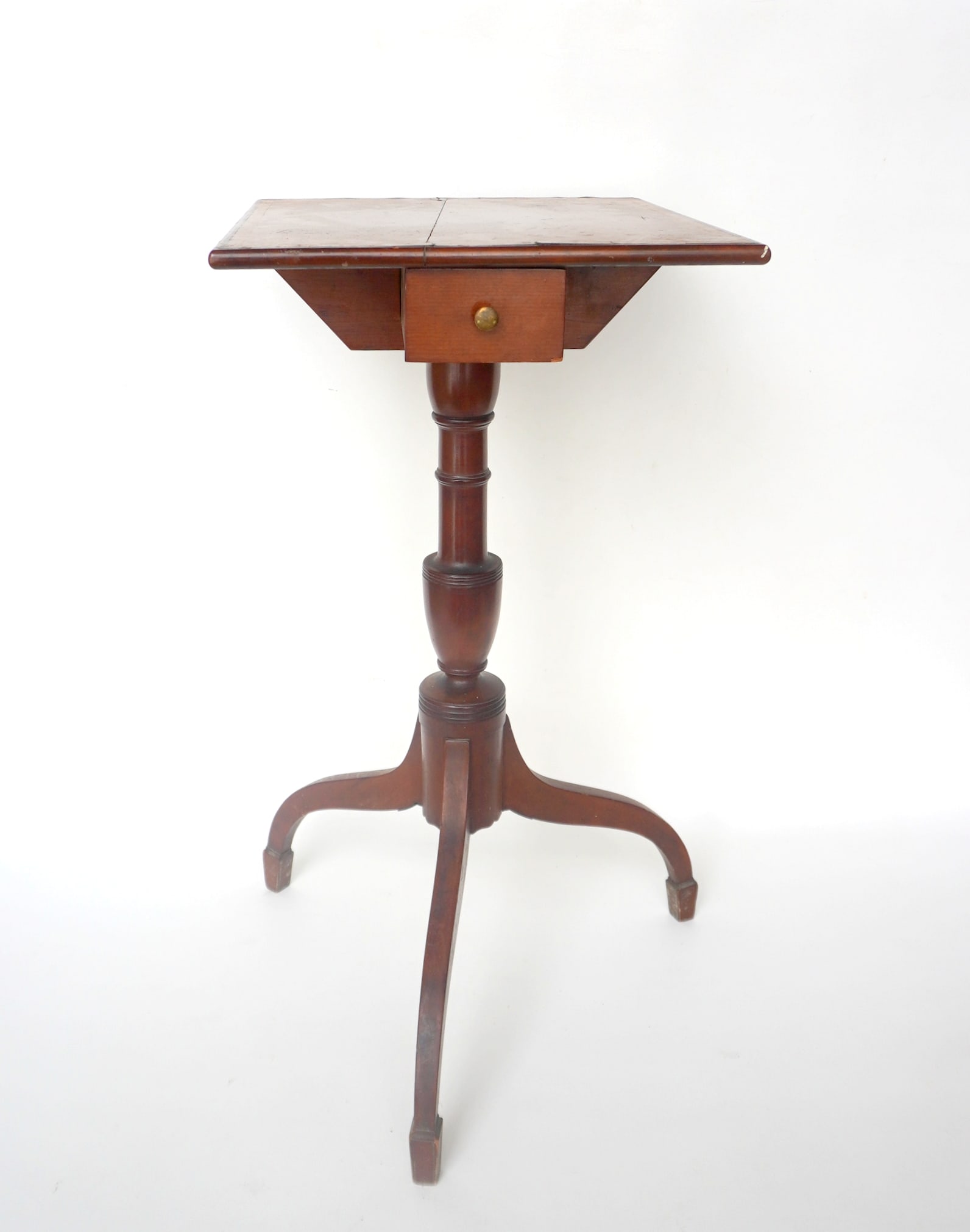 A very fine cherry rigid top candlestand with single drawer that can be opened in 2 directions - the (1 of 16)