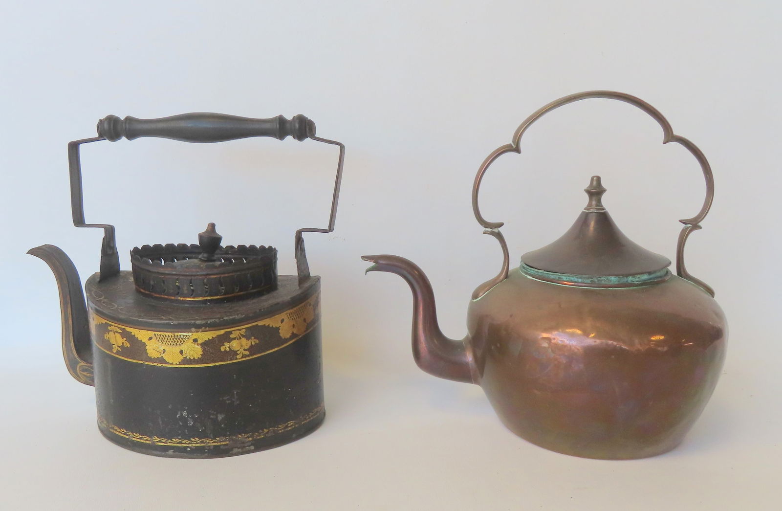 Two early tea kettles: The first, a tinware Jappaned tea kettle decorated in gold paint, applied (1 of 16)
