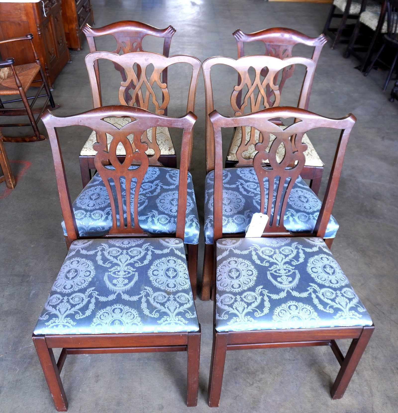 An assembled set of 6 Chippendale style mahogany DR chairs, probably late 19th to early 20th (1 of 14)