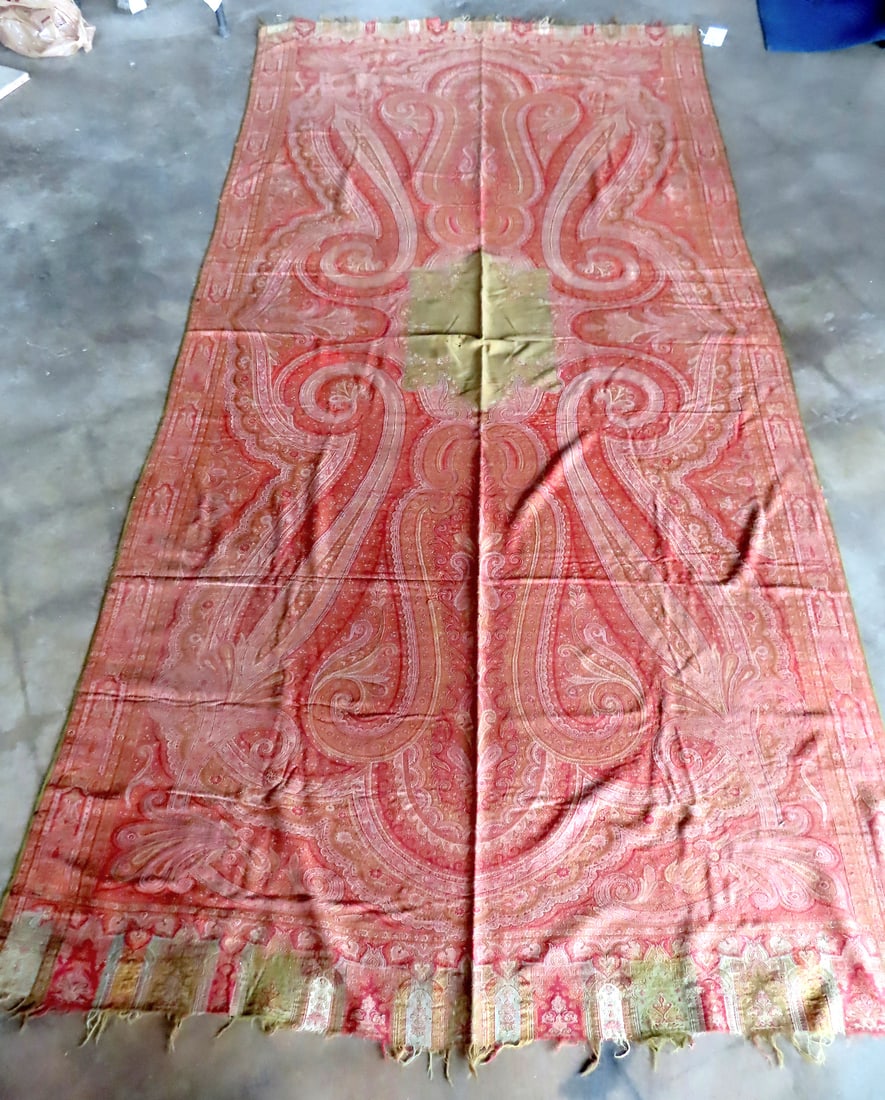 A Victorian paisley with a green central medallion, late 19th century. Small holes in central (1 of 7)