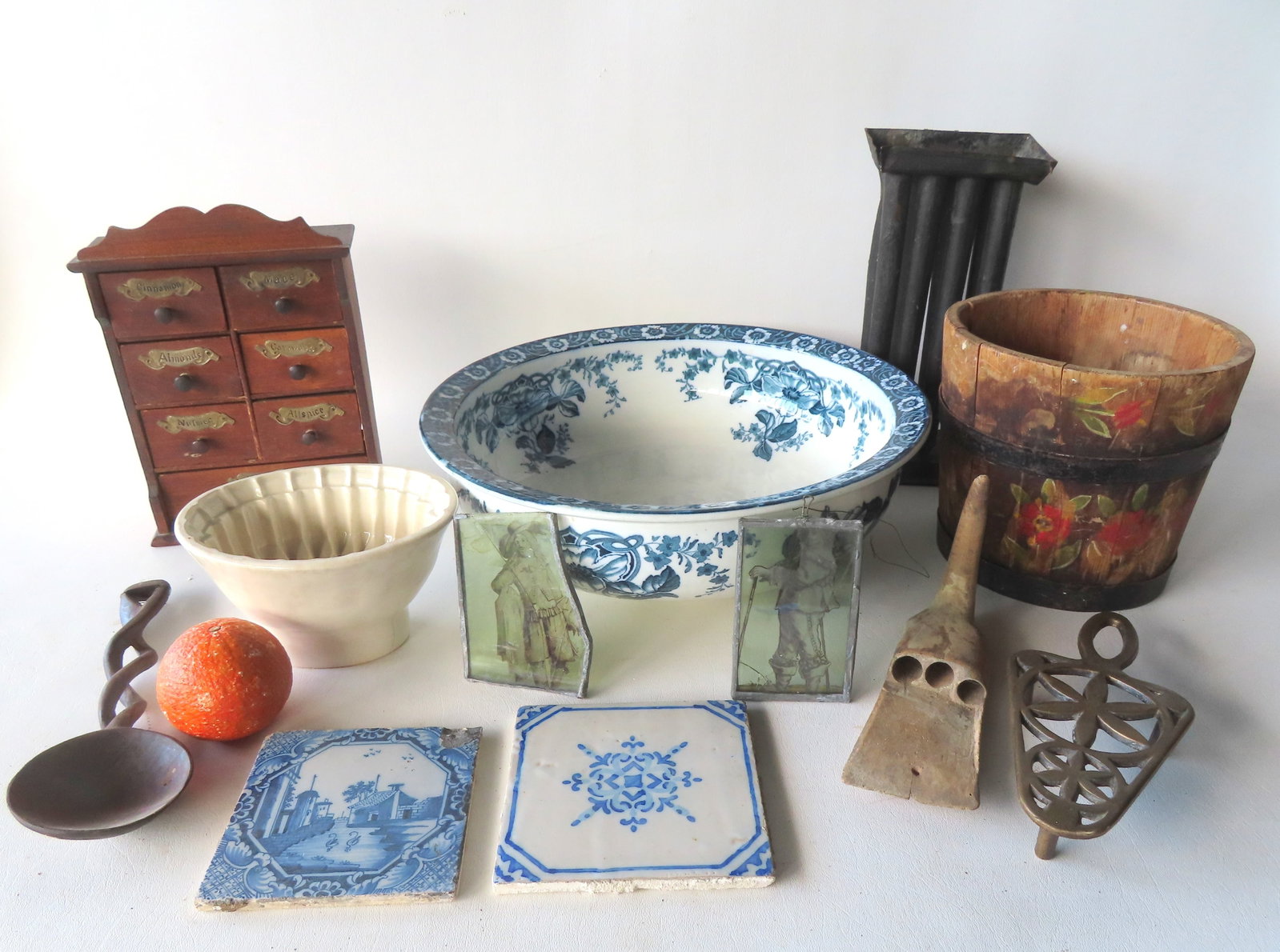 A large grouping of country collectibles including: A small hand painted bucket decorated with (1 of 13)