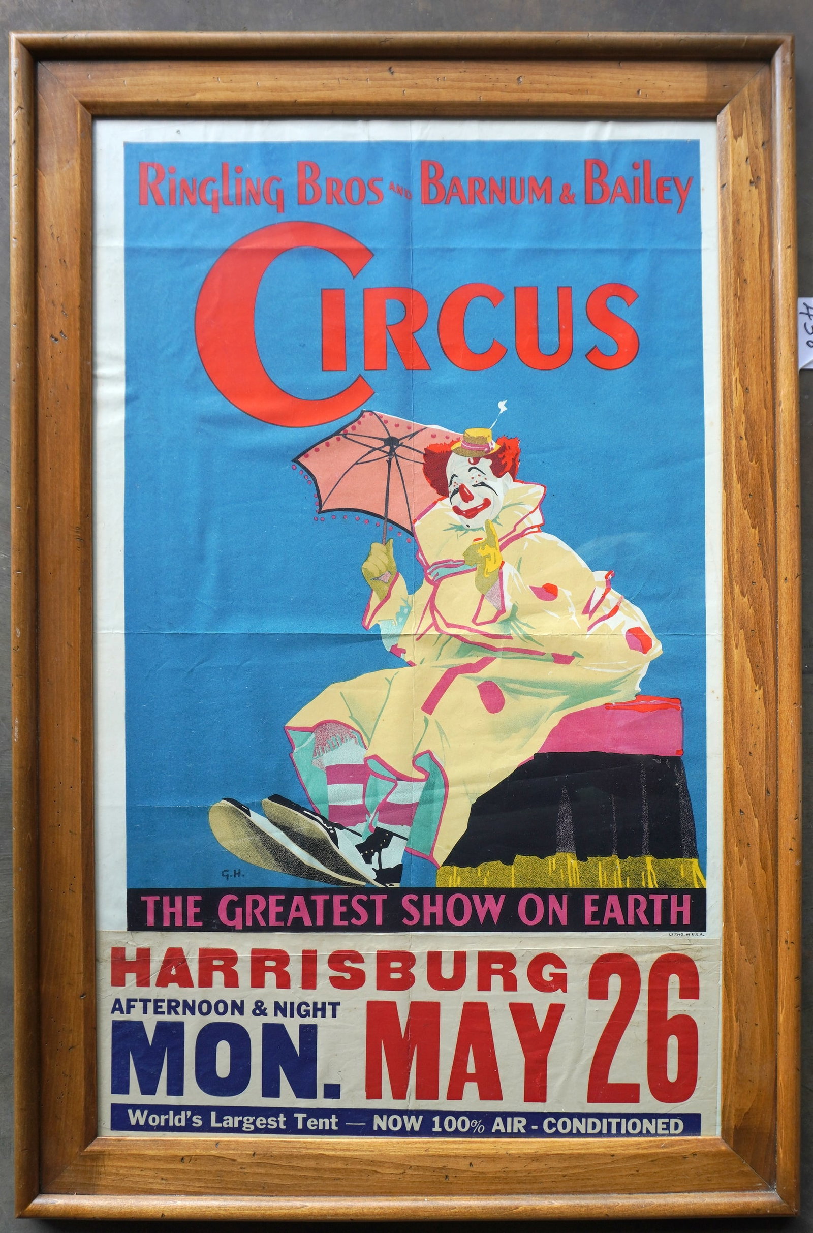 Circus poster for "Ringling Bros. and Barnum & Bailey Circus / The Greatest Show on Earth" - central (1 of 2)