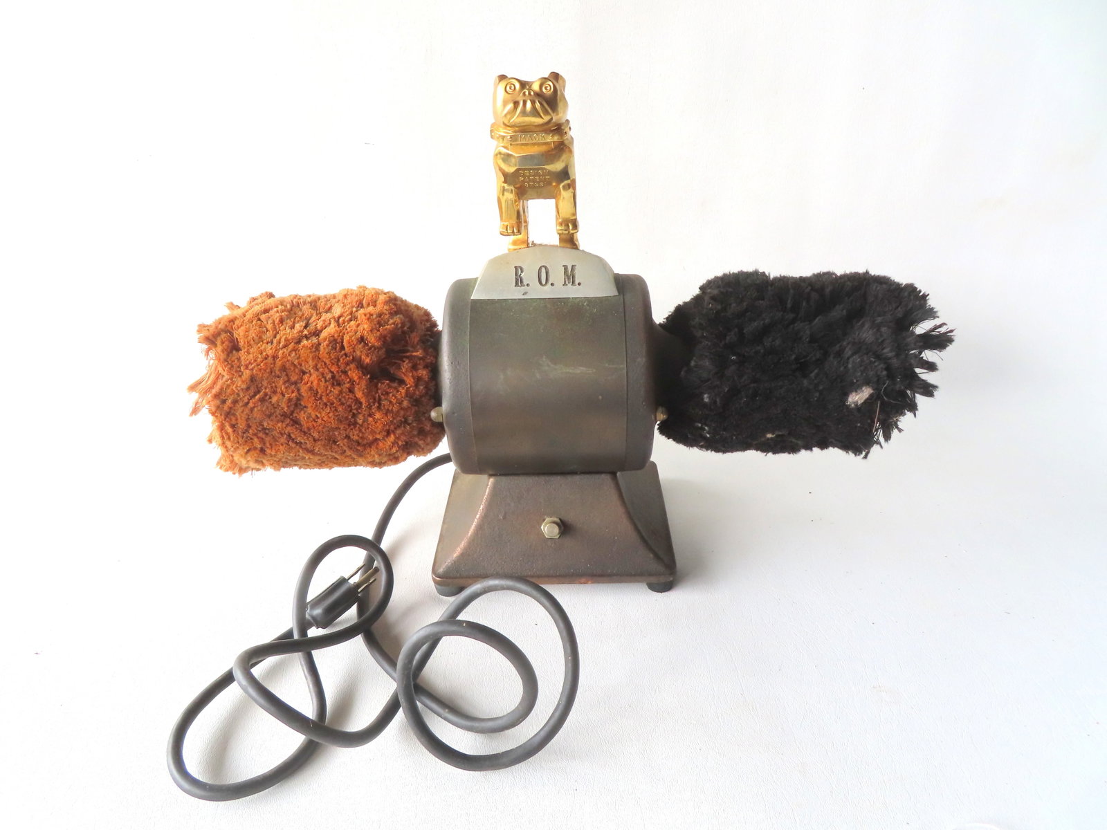 An advertising shoe-boot polisher for Mack Trucks - the top with a mounted Mack Bulldog (1 of 6)