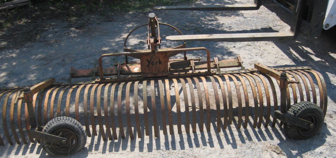 SIgned YORK rake with good rake teeth.