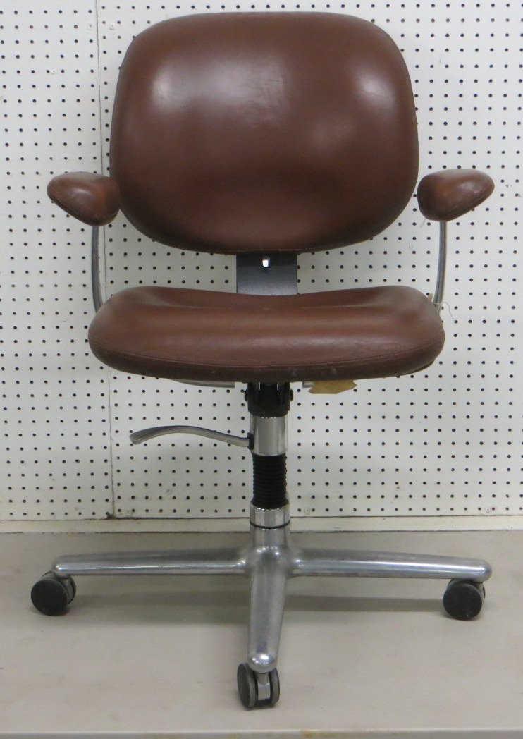 Herman Miller signed leather office chair with chrome: Herman Miller signed leather office chair with chrome base - adjustable seat. Good condition.