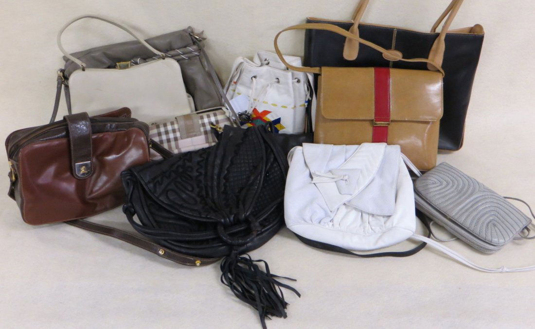 Lot of 11 hand bags and purses all leather including: Lot of 11 hand bags and purses all leather including Tods, Mark Cross, Sharif, Warren Bennis, Perlina, Kate Spade, Finesse La Model, Lisette, Burberry, Bonwitt Teller, 1 unlabeled. Please call for fur