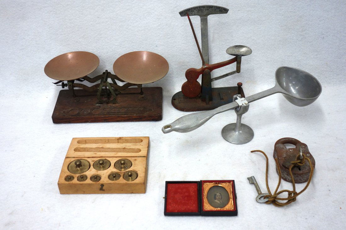 Grouping of collectibles: Two balance scales including: Grouping of collectibles: Two balance scales including an egg scale signed "ZENITH Egg Grading Scale Mfg. by O. W. Bedell Lakeville N.Y.", a boxed set of scale weights, an aluminum balance device made