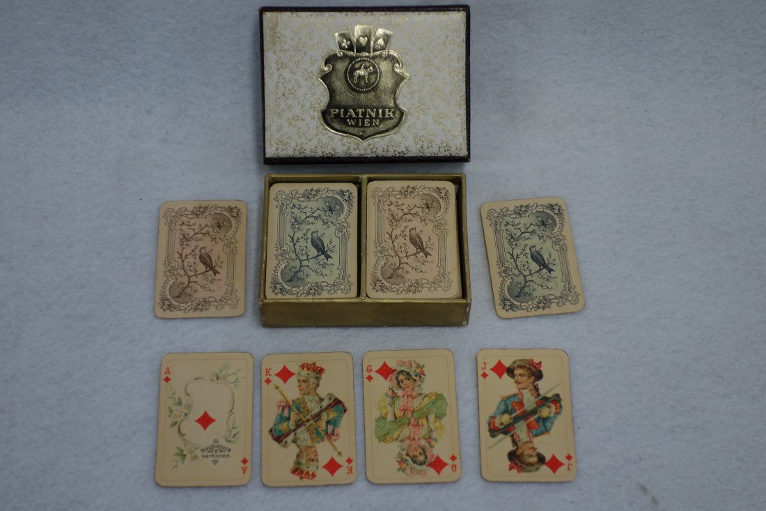 Miniature set of signed Piantnic Wein double deck: Miniature set of signed Piantnic Wein double deck playing cards in original box. Beautiful colored figures.