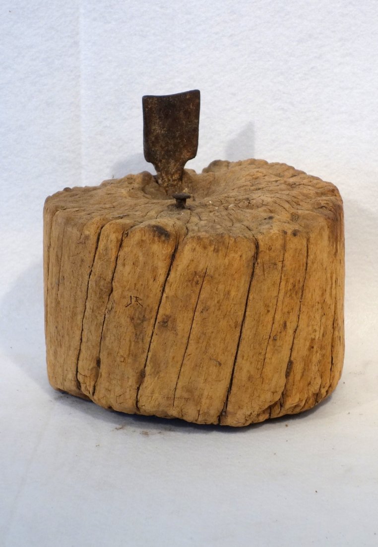 Primitive 18th century oyster shucker with hand forged (1 of 3)