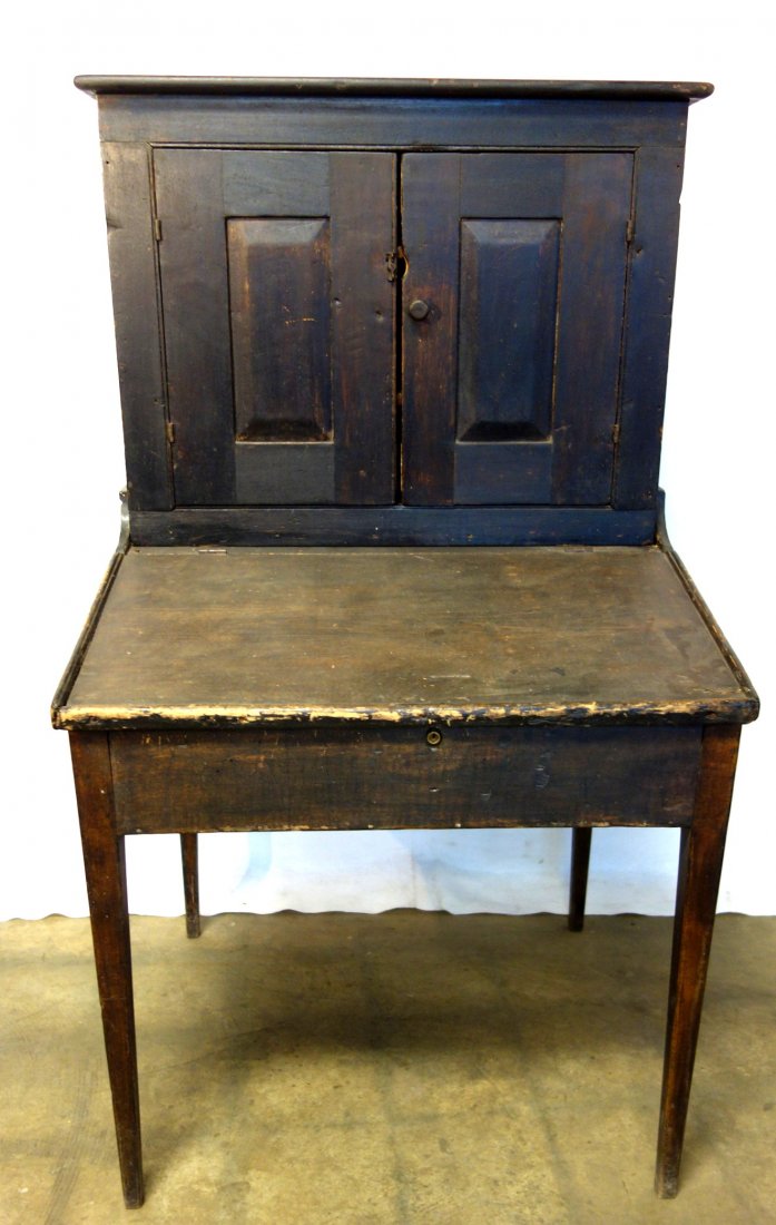Slant front country school master desk with 2 raised (1 of 7)