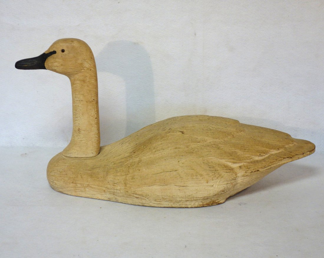 Snow goose decoy in original paint with glass eyes