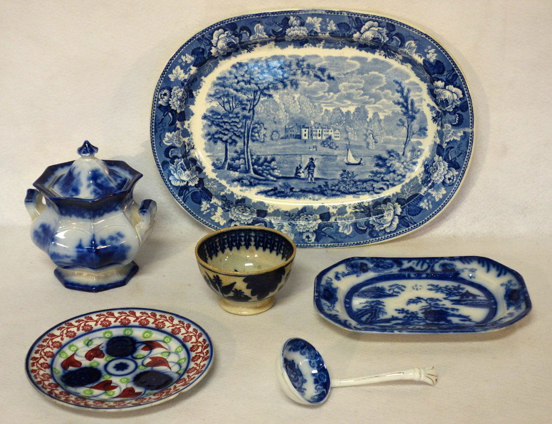 Five pieces of blue and white transferware china (1 of 5)
