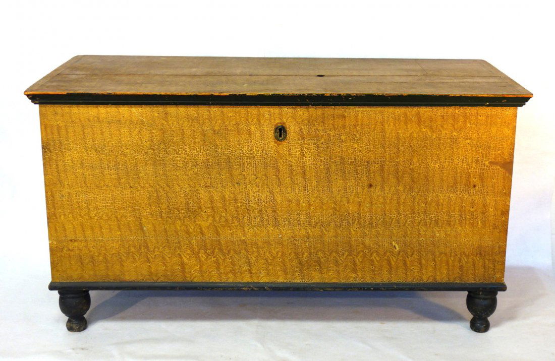 Sponge grain painted mustard colored blanket box - (1 of 8)