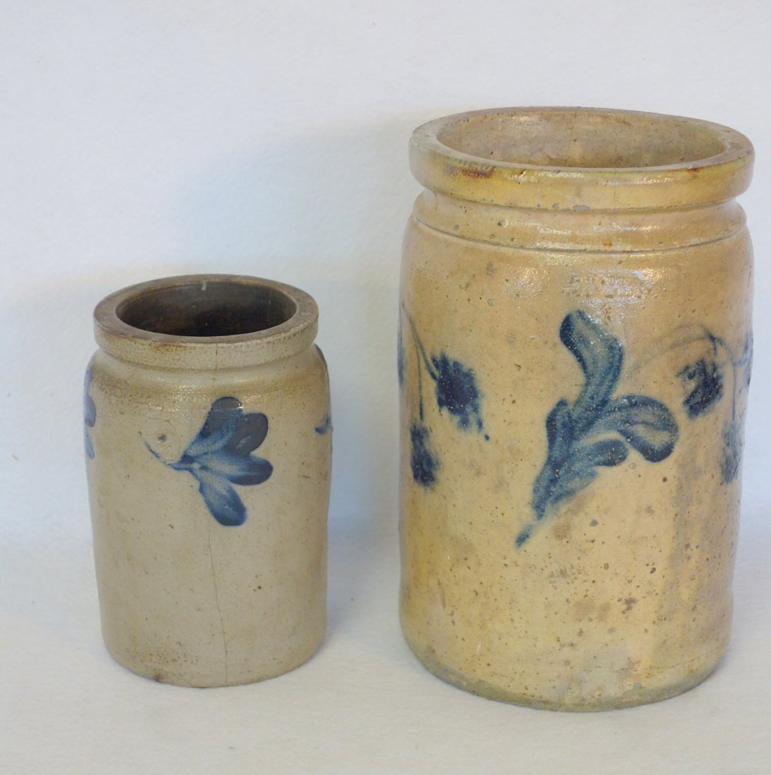 Signed John Bell - Waynesboro- 1 gallon pantry jar (1 of 5)