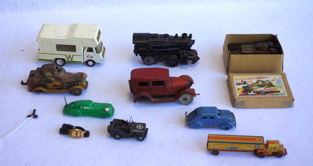 Grouping of toys including early cast iron electric (1 of 6)