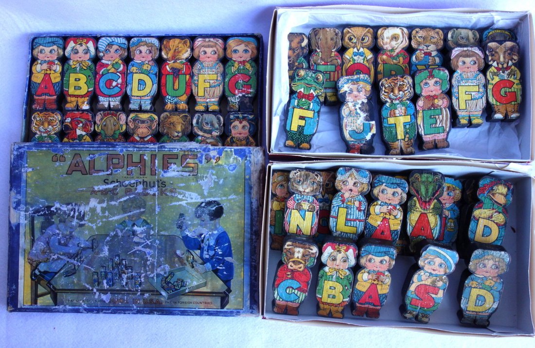 Grouping 36 Schoenhut "Alphies" figures, one group of (1 of 4)