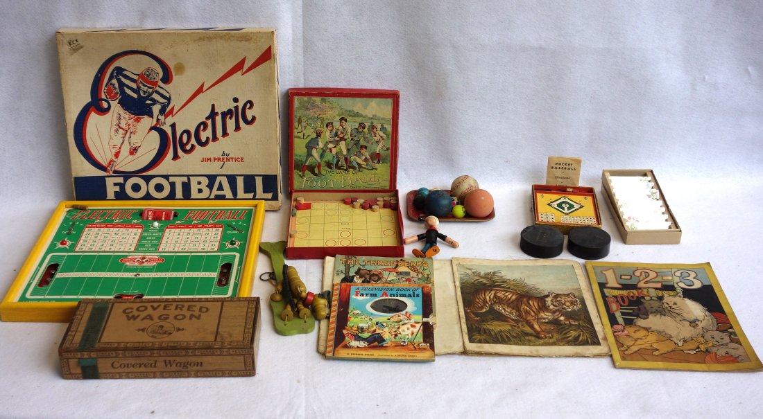 Grouping of mostly sporting games including "The Game (1 of 5)