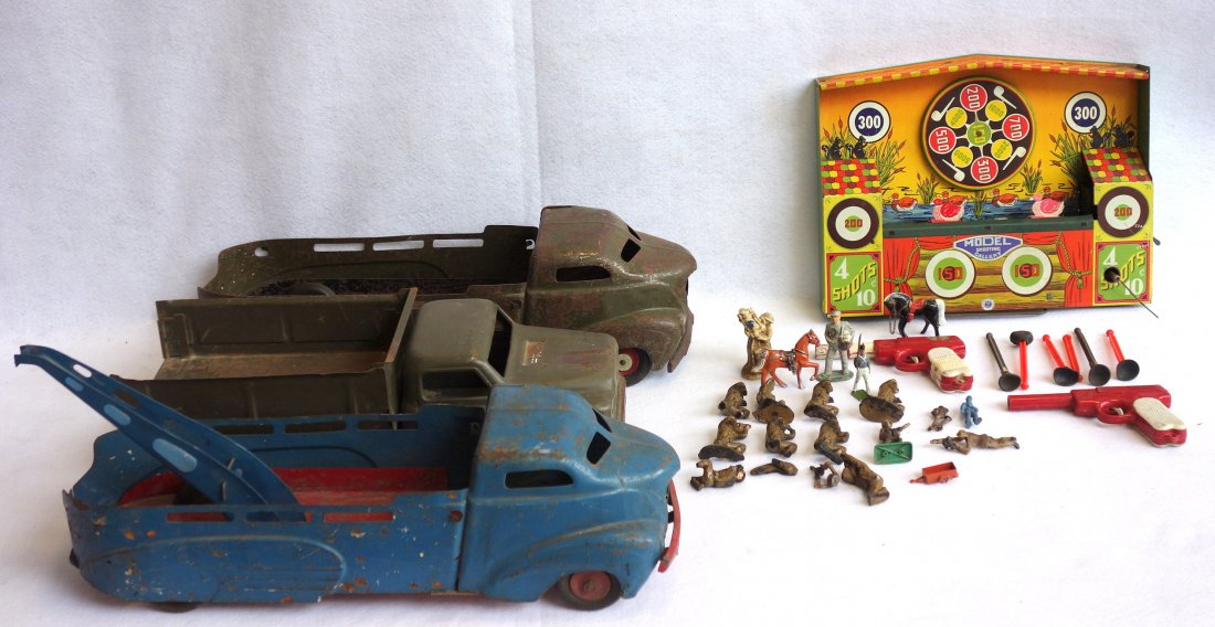 Grouping of toys including 3 pressed steel Wyandotte (1 of 3)