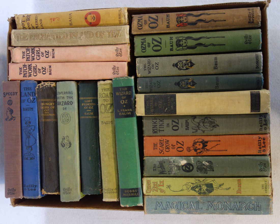 Grouping of 21 books by L. Frank Baum, most Wizard of: Grouping of 21 books by L. Frank Baum, most Wizard of Oz related including: Queen Zixi of IX - published in 1905; The Wishing Horse of Oz copyright 1935; 3 books entitled The Wizard of Oz - all with u
