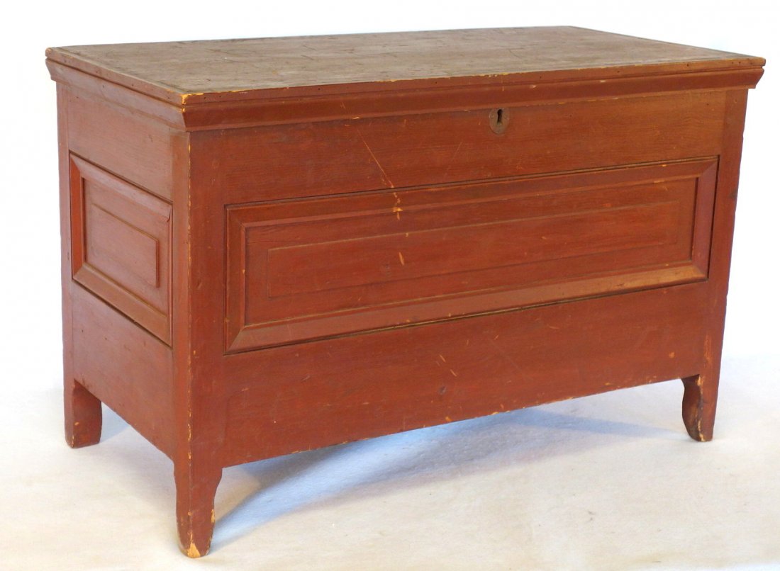 Small size 19th century blanket box in old red paint (1 of 5)