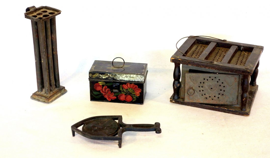 Grouping of 4 country items including George Washington (1 of 4)