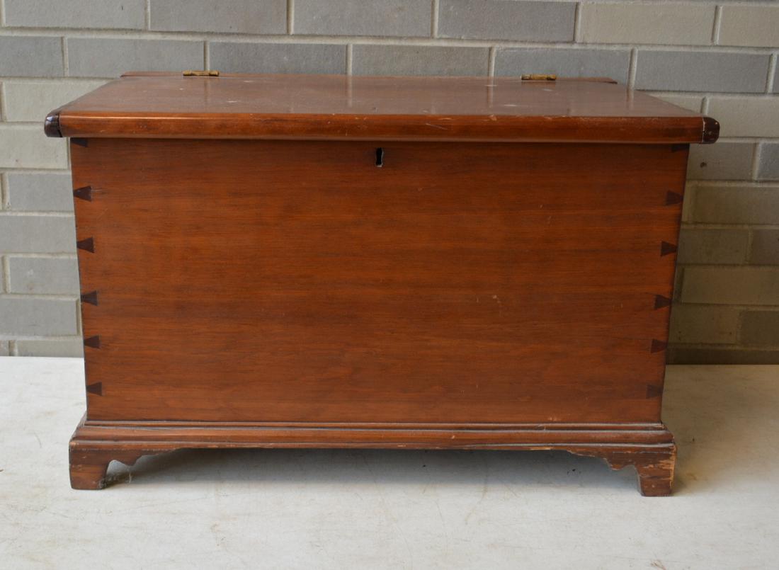 Small refinished pine storage chest on bracket base, (1 of 5)