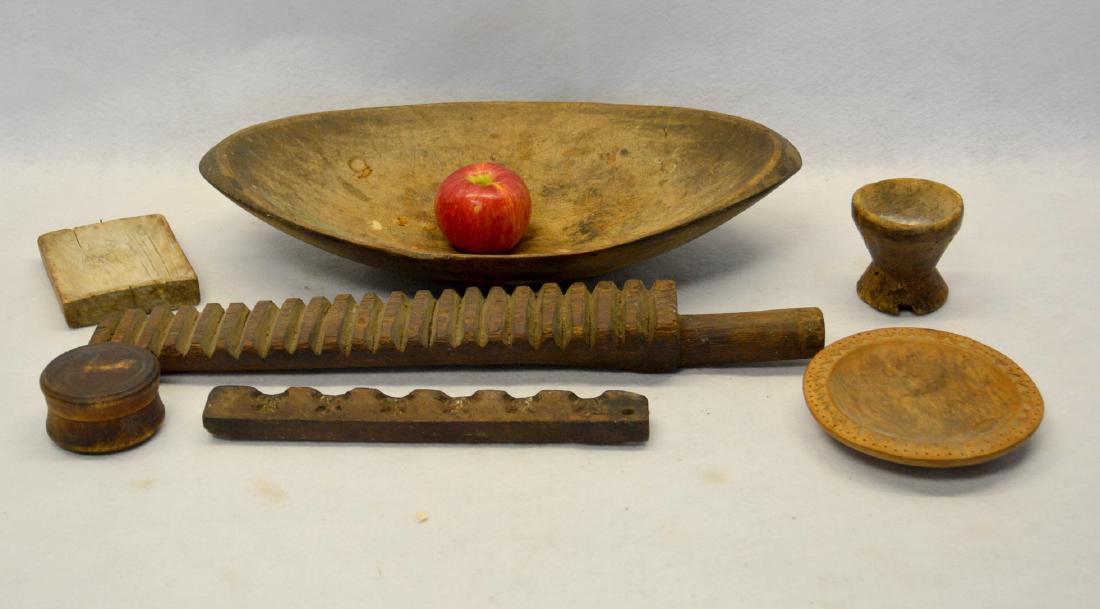 Grouping of country treenware including an oval bowl - (1 of 7)