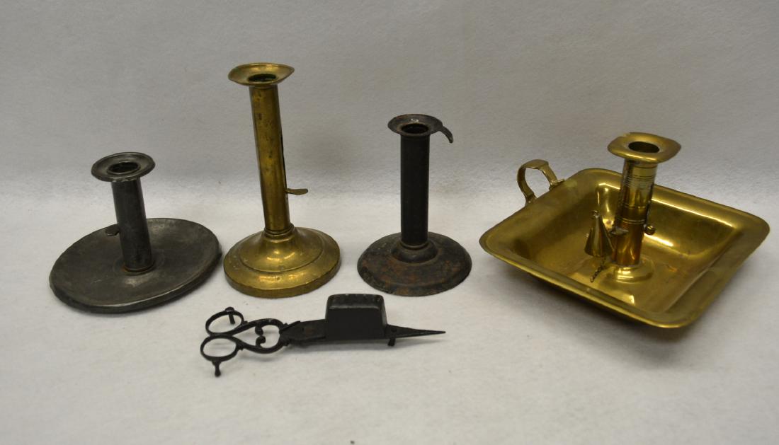 Grouping of 5 lighting objects including 2 tin hog (1 of 1)