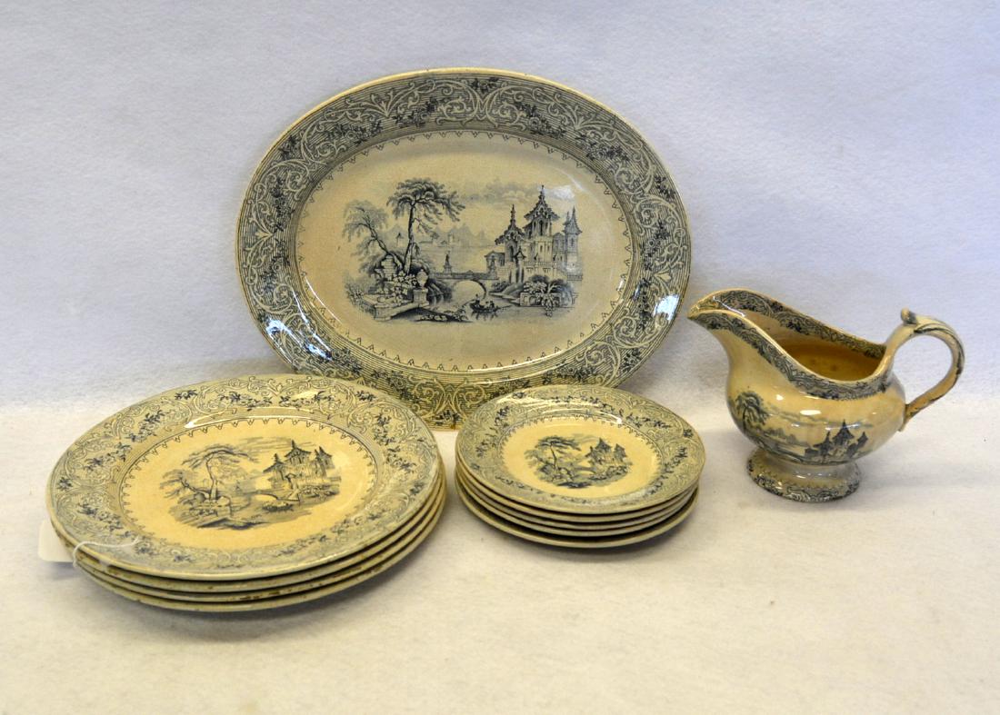 Grouping of 11 pieces of blue transferware china in the (1 of 3)