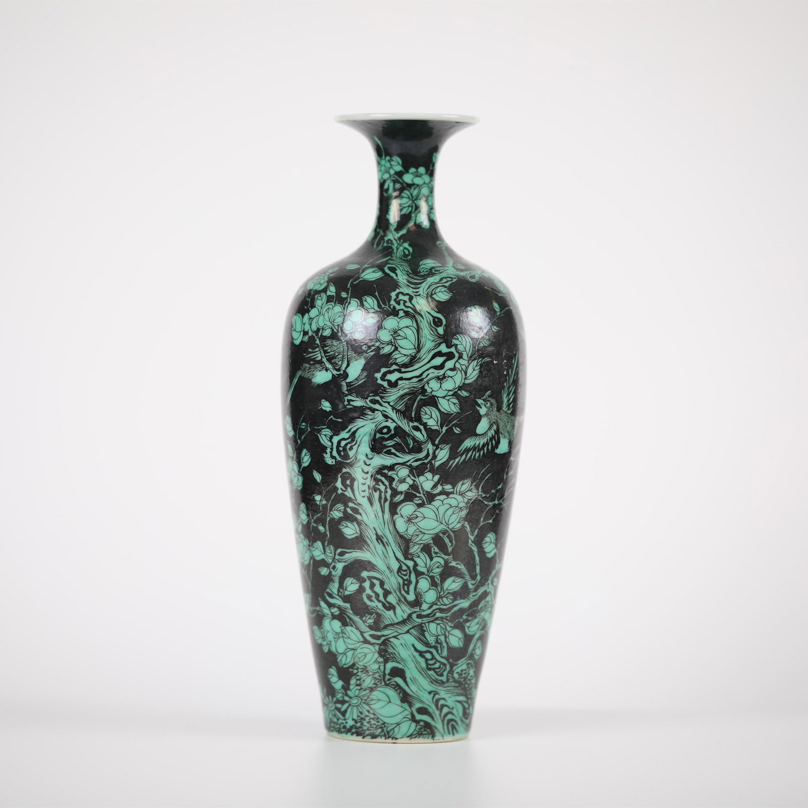 Qing£¬Dark green colored willow leaf vase (1 of 8)