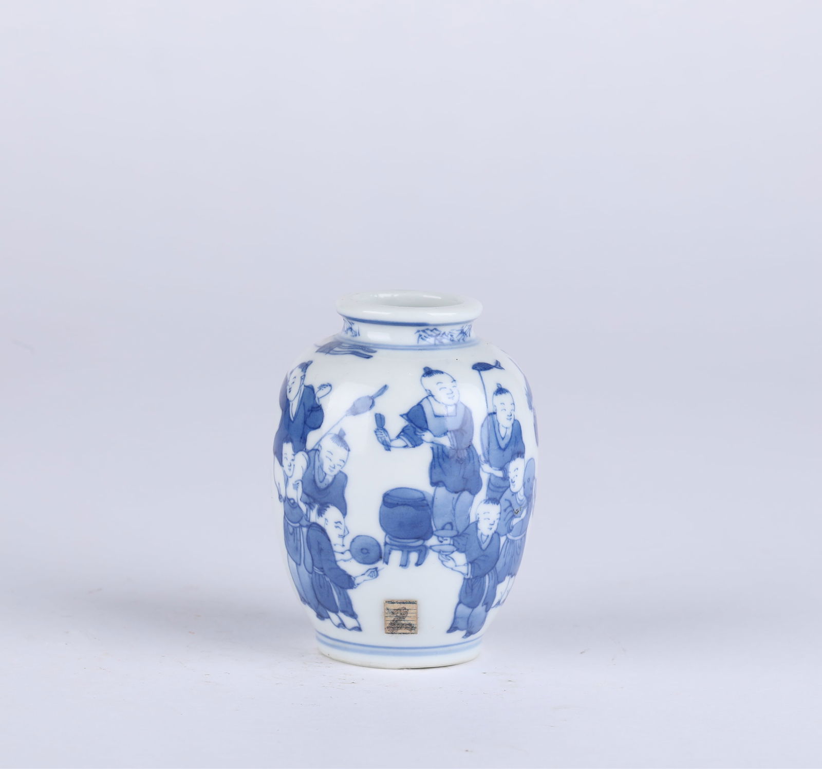 Ancient Chinese blue and white glazed porcelain snuff bottle (1 of 7)
