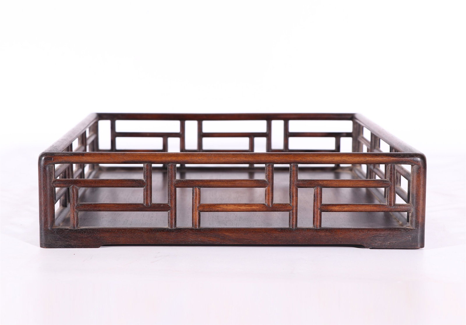 A CHINESE HARDWOOD TRAY: H. 8.5 cm. L. 35 cm. W. 35 cm.