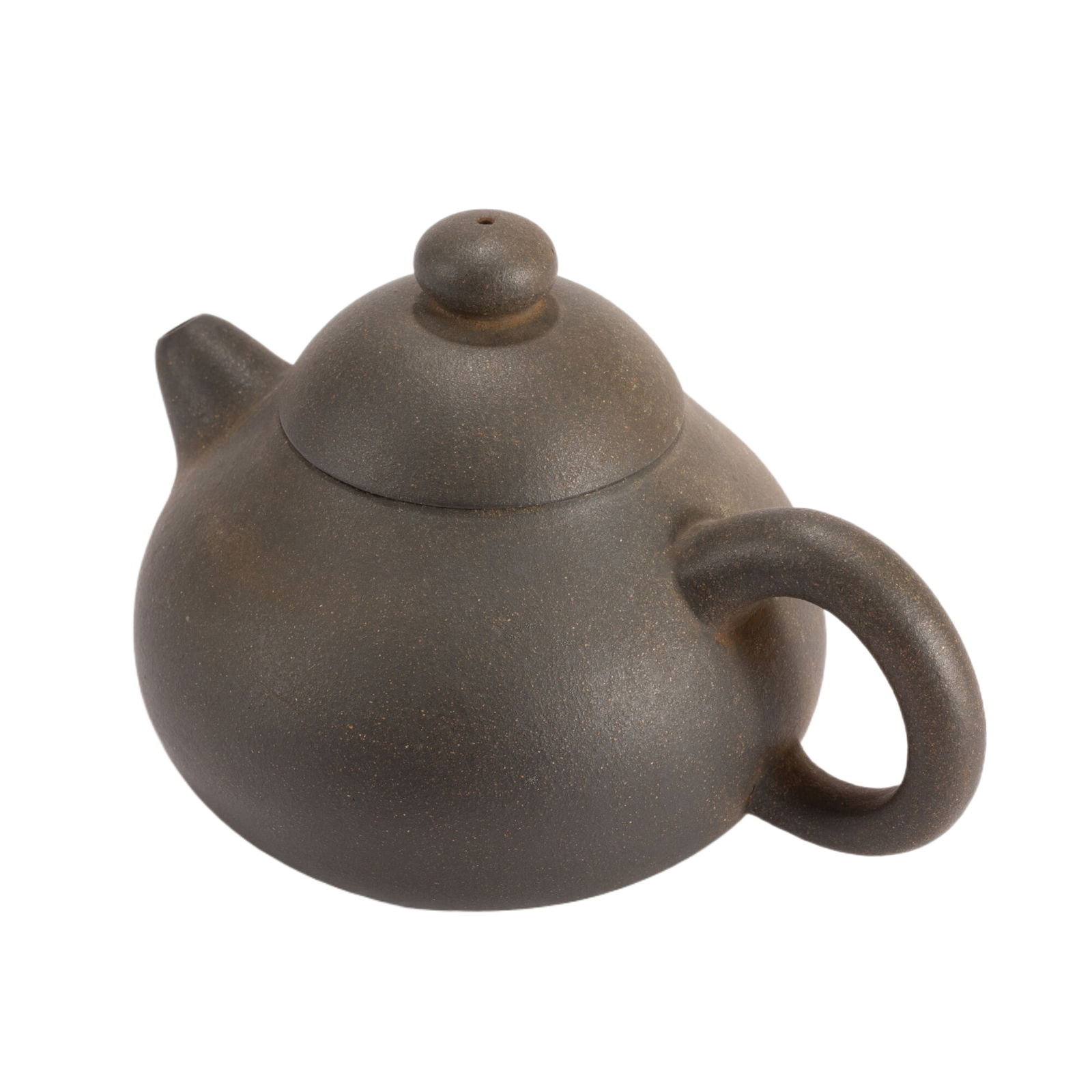 A CHINESE YIXING ZISHA CLAY TEA POT: L. 19 cm. W. 13.5 cm. H. 13.5 cm. Weight 530 gram.