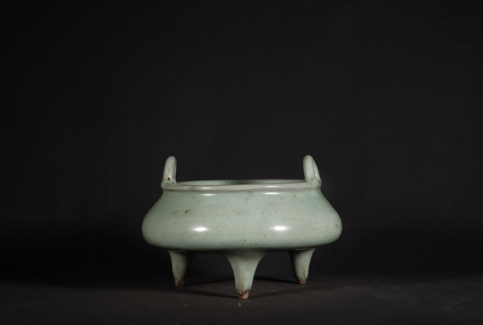 A Chinese Guan-Type Celadon Glazed Porcelain Incense Burner: A Chinese Guan-Type Celadon Glazed Porcelain Incense Burner. Ht. 10.5cm, Diam. 15cm