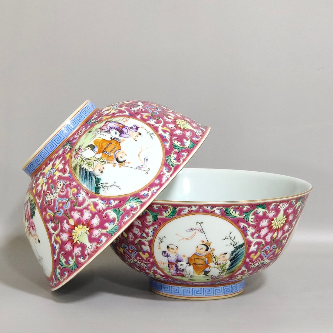 A Pair of Chinese Rouge-Red Glazed Famille-Rose Porcelain Bowls (1 of 9)