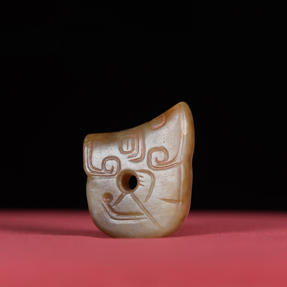 A Chinese Carved Jade Dragon Pendant: A Chinese Carved Jade Dragon Pendant. Ht. 4.4cm, Wd. 3.7cm, Th. 1.7cm, Wt. 41g
