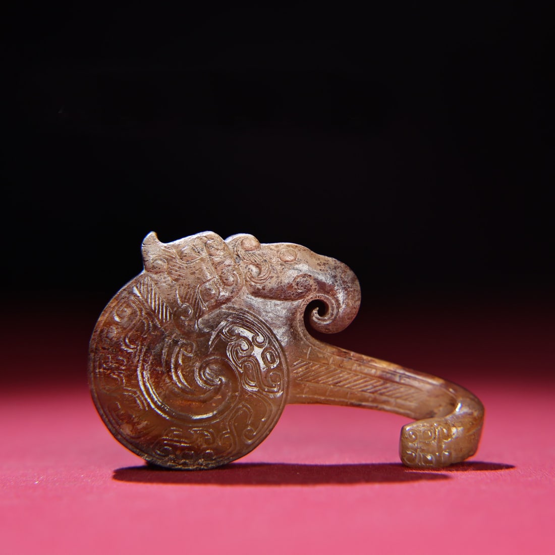 A Chinese Carved Jade Dragon Belt Buckle (1 of 9)