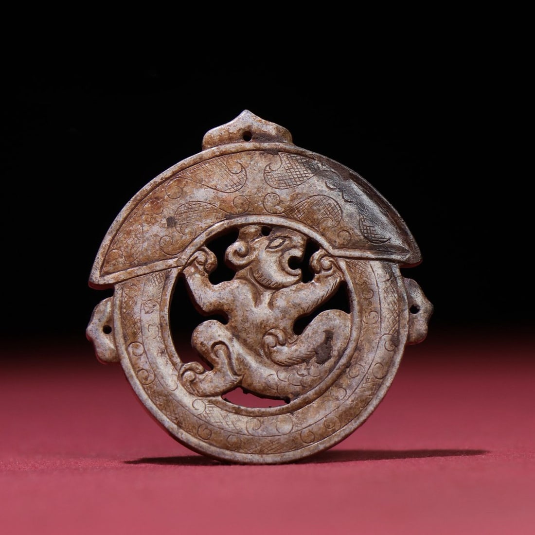 A Chinese Carved Jade Bear Pendant (1 of 9)