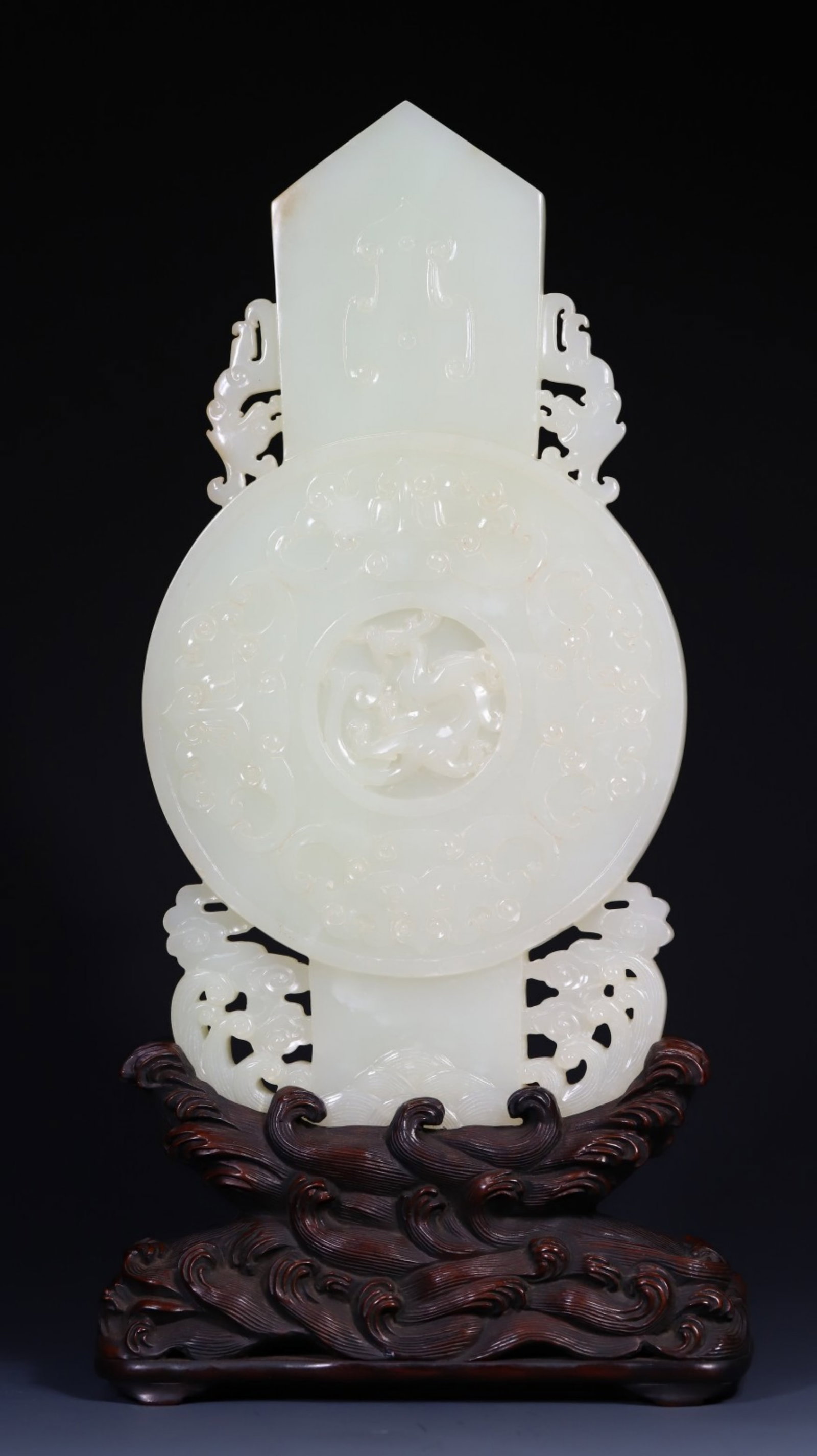 A Chinese Carved Jade Pendant: A Chinese Carved Jade Pendant. Ht. 28cm, Ht. 22.5cm, Wd. 12cm, Th. 1.4cm, Wt. 630g
