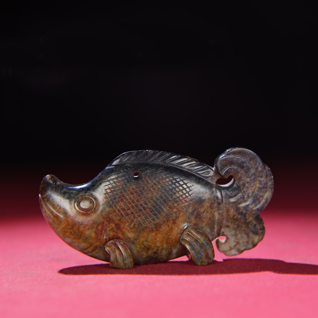 A Chinese Carved Jade Fish Pendant (1 of 9)