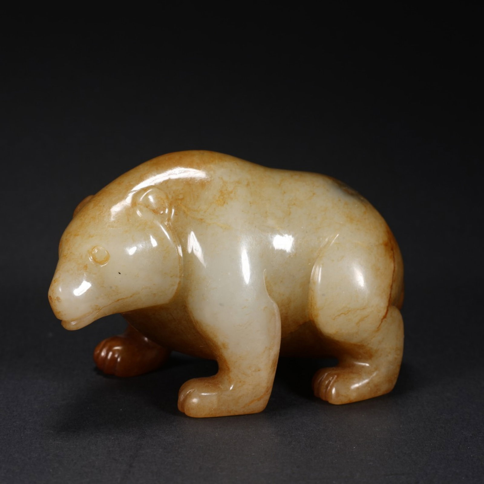 A Chinese Carved Jade Bear Statuette (1 of 9)