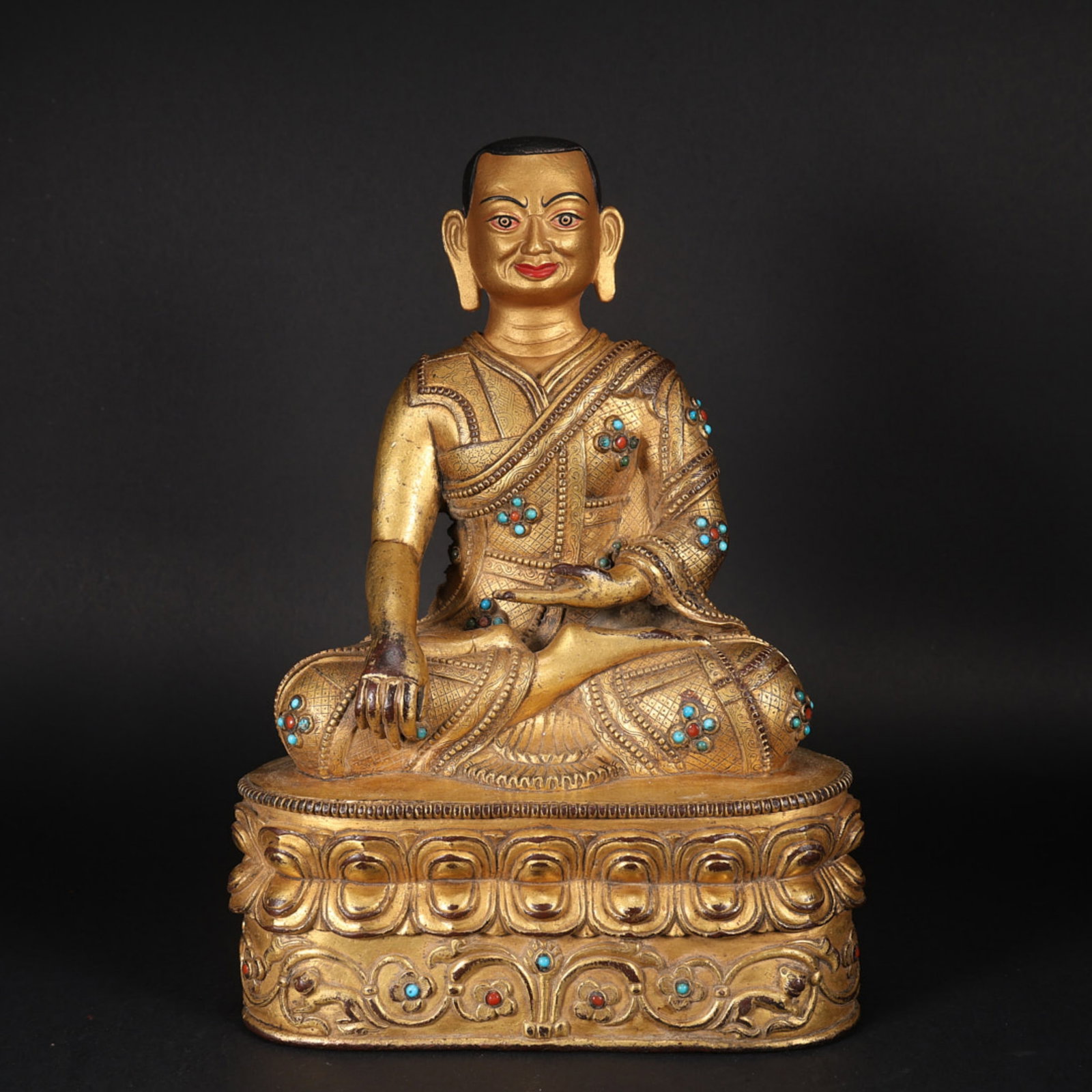 A Chinese Gilt Bronze Figure of Buddha: A Chinese Gilt Bronze Figure of Buddha. Lg. 14.2cm, Wd. 9.4cm, Ht. 20.3cm, Wt. 2395g