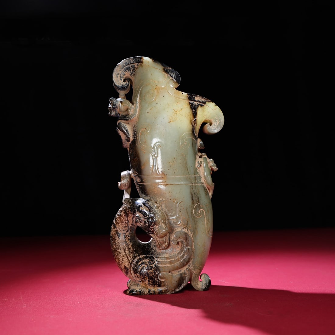 A Chinese Carved Jade Horn-Shape Dragon Cup (1 of 9)